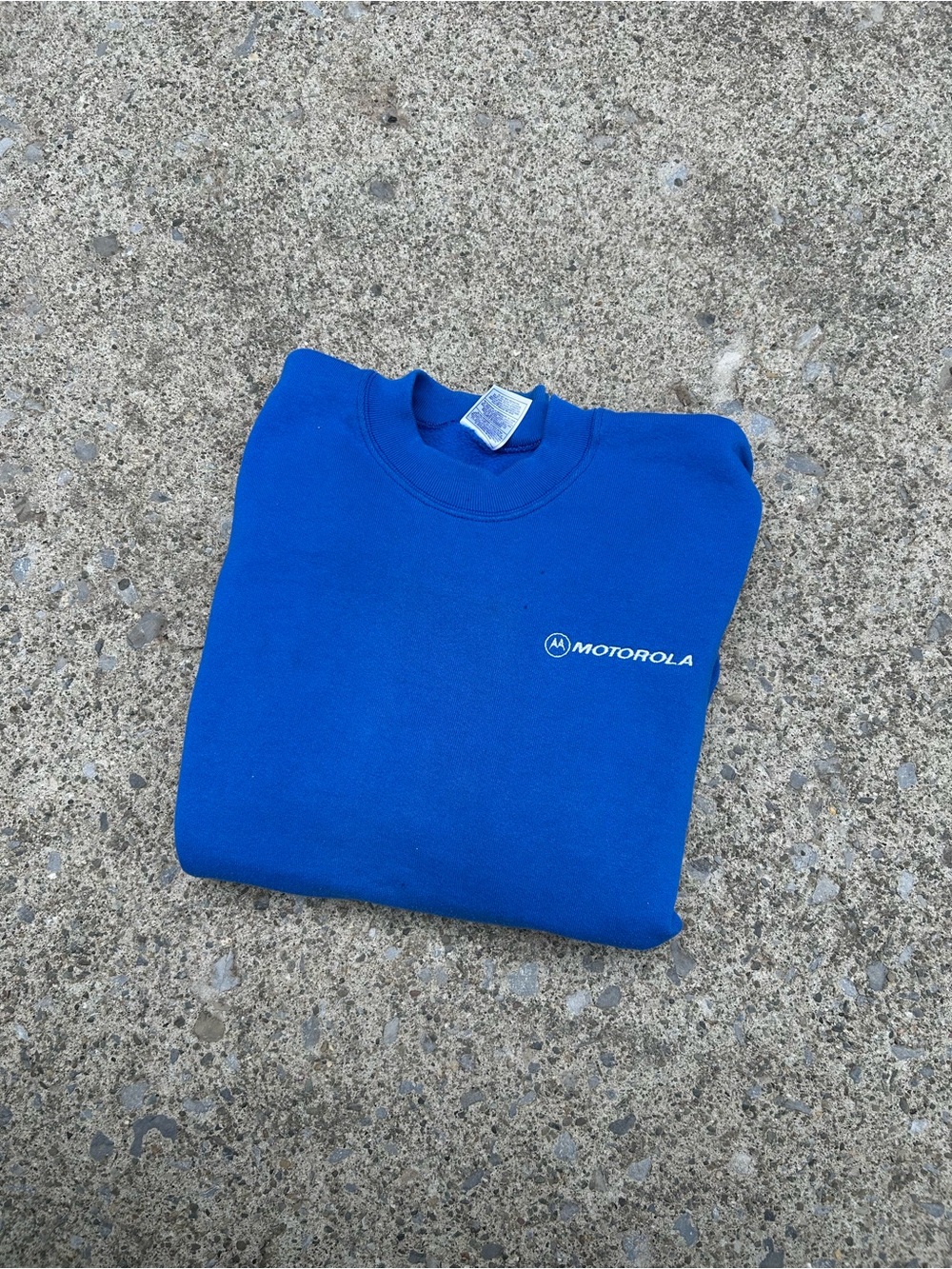 90’s vintage Motorola Crewneck Sweatshirt in Bright Blue